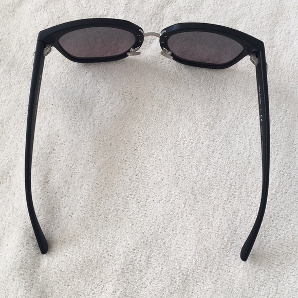 Tory Burch Sunglasses - Picture 3 of 6